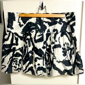 Express Studio ruffly short skirt